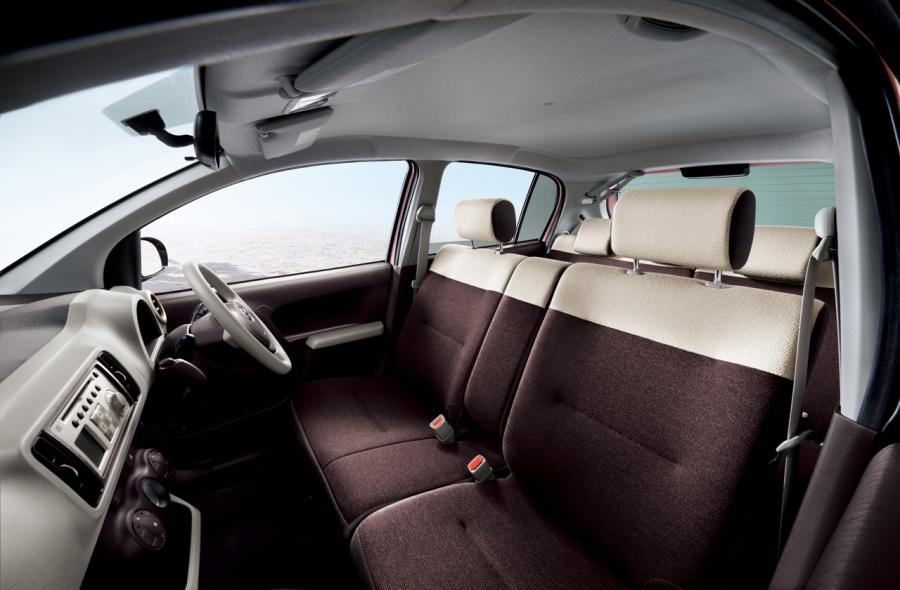  Toyota Passo 2015 года  (фото 21 из 33)